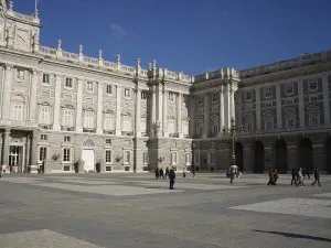 palacio_real_inside Dziedziniec Palacio Real