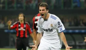 Higuain_Real_Milan_700