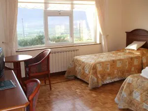 Nasz pokój w B&B / fot. achillwestcoasthousebandb.com